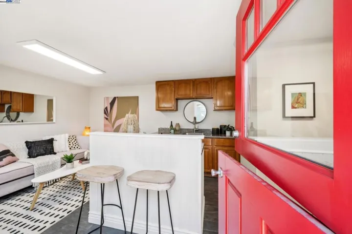 2449 26th Avenue, Oakland, California 94601