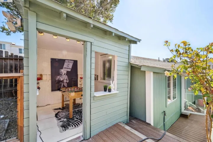 2449 26th Avenue, Oakland, California 94601