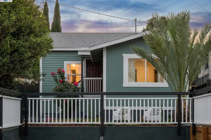2449 26th Avenue, Oakland, California 94601