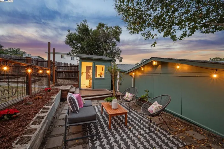 2449 26th Avenue, Oakland, California 94601