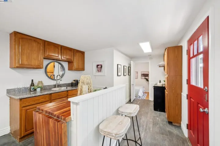 2449 26th Avenue, Oakland, California 94601
