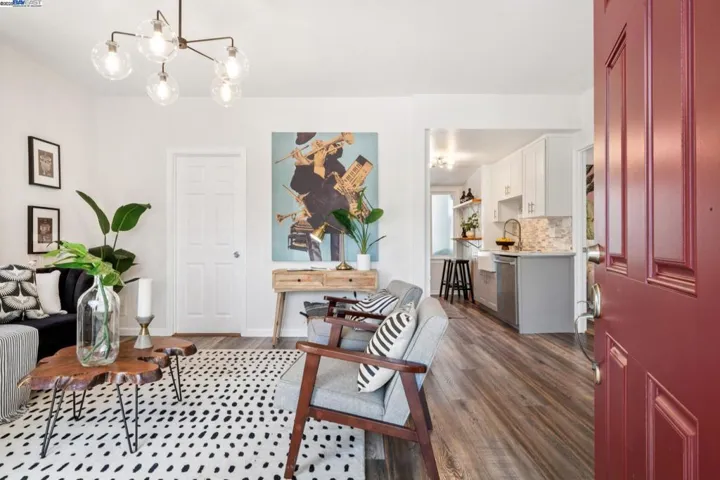 2449 26th Avenue, Oakland, California 94601