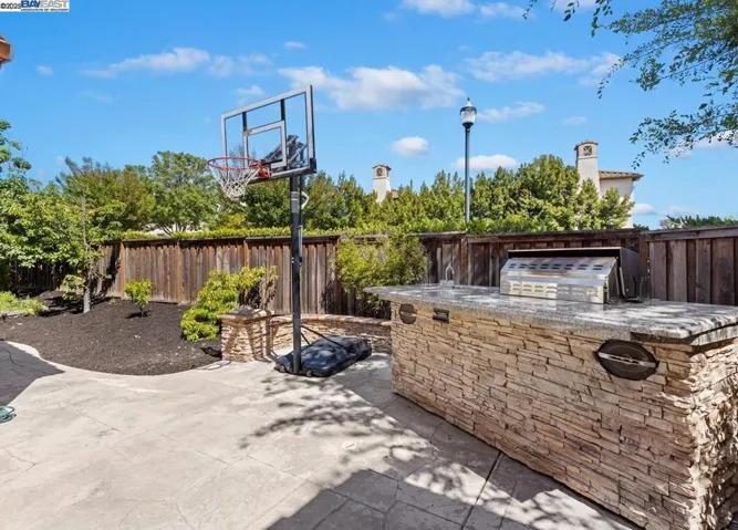 7563 Balmoral Way, San Ramon, California 94582