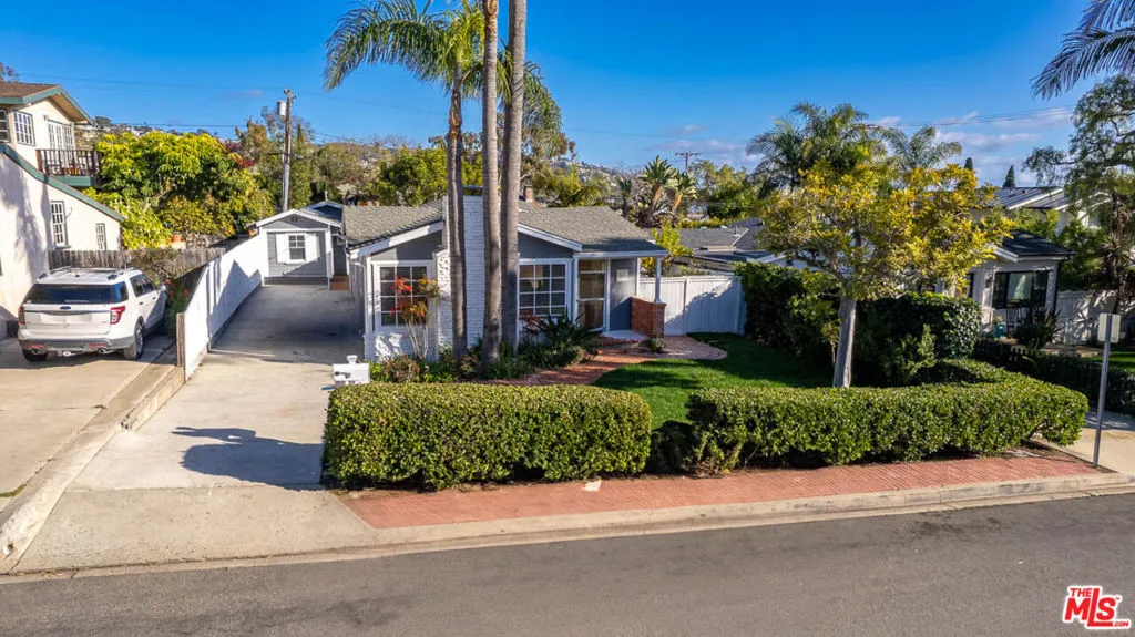 417 Poplar Street, Laguna Beach, California 92651 home-pic-3