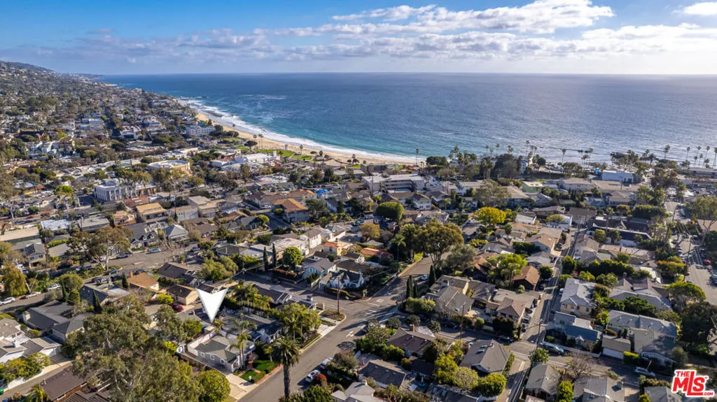 417 Poplar Street, Laguna Beach, California 92651 home-pic-11