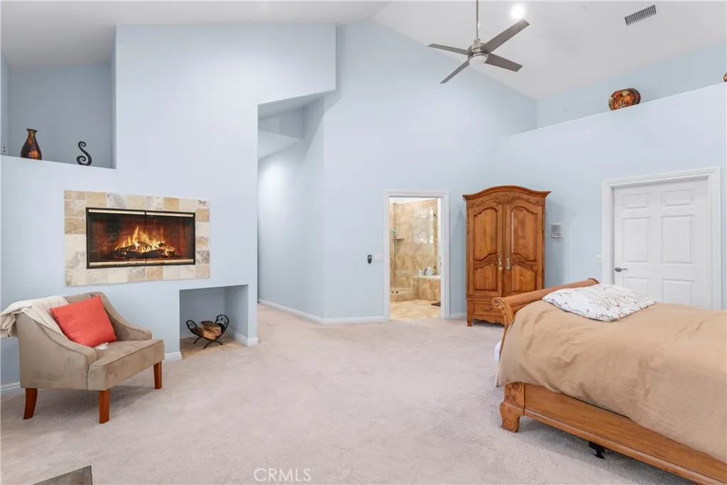 27312 Little Bear Road, Lake Arrowhead, California 92391 home-pic-44