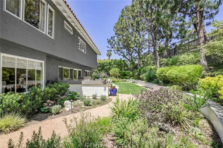 30204 Calle De Suenos, Rancho Palos Verdes, California 90275