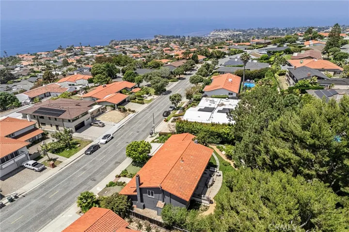 30204 Calle De Suenos, Rancho Palos Verdes, California 90275