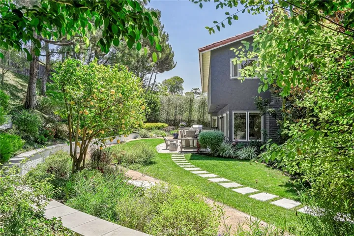 30204 Calle De Suenos, Rancho Palos Verdes, California 90275