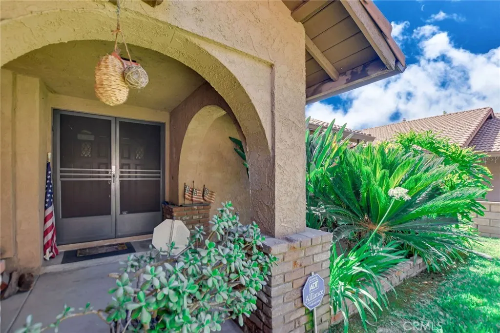 2855 Piedmont Drive, Highland, California 92346 home-pic-5