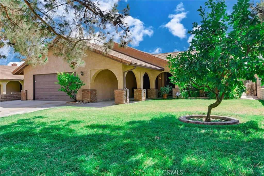 2855 Piedmont Drive, Highland, California 92346 home-pic-2