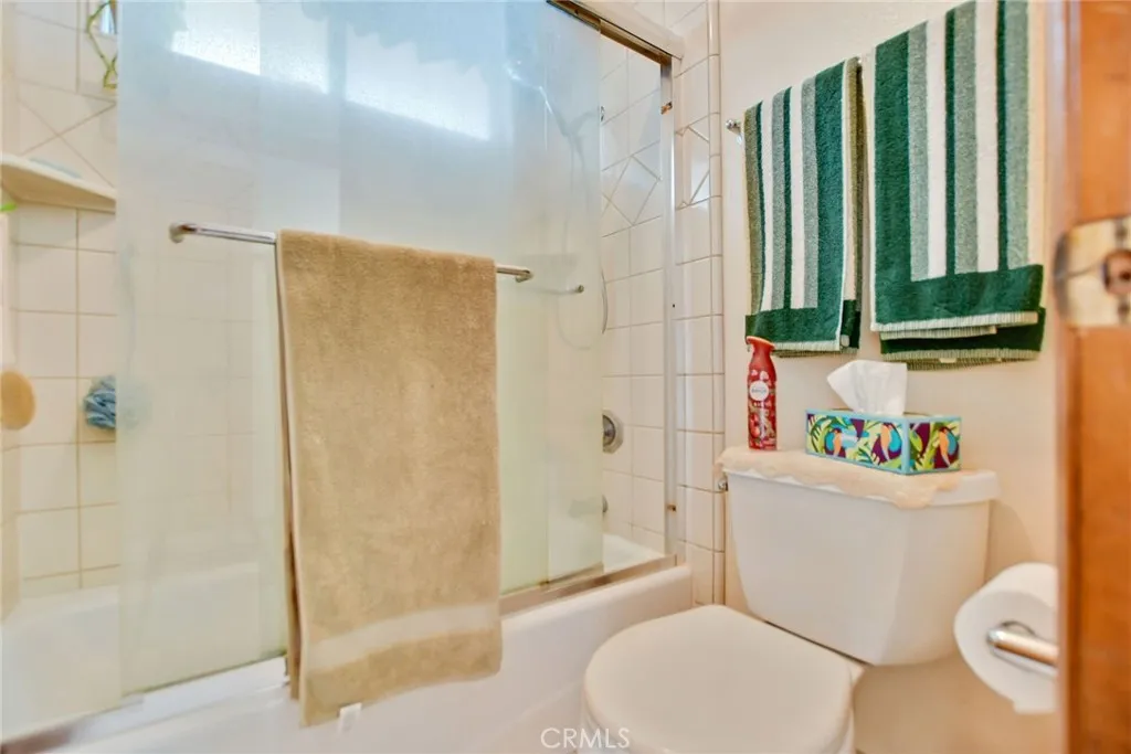 2855 Piedmont Drive, Highland, California 92346 home-pic-22