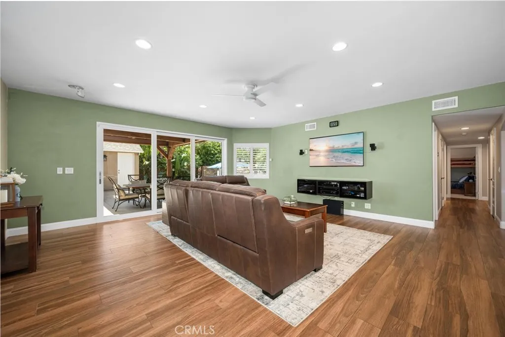 2762 Engel Drive, Rossmoor, California 90720 home-pic-26