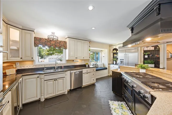 5092 Briarhill Drive, Yorba Linda, California 92886