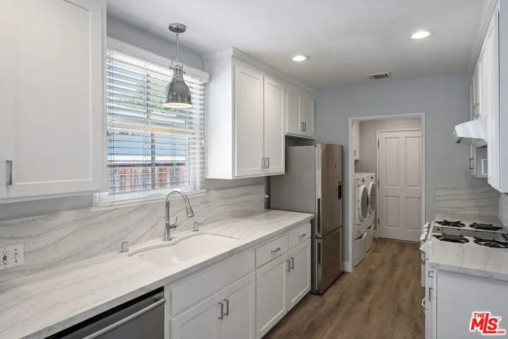 11963 Woodbine Street, Los Angeles, California 90066