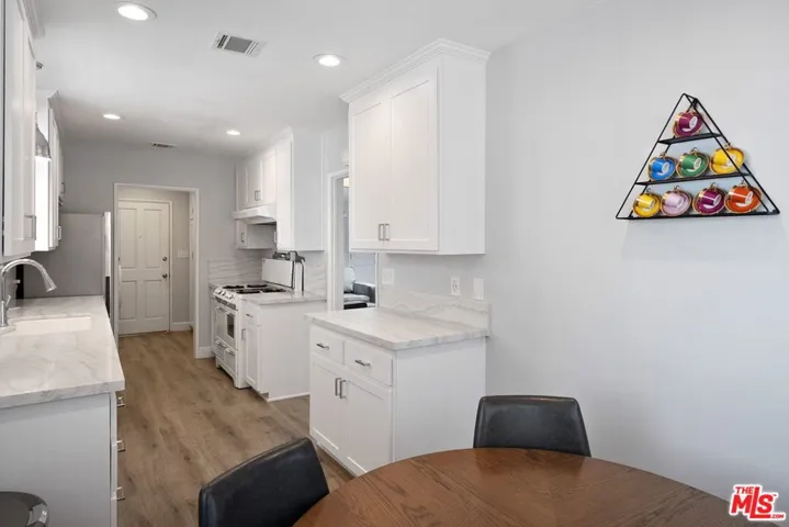 11963 Woodbine Street, Los Angeles, California 90066