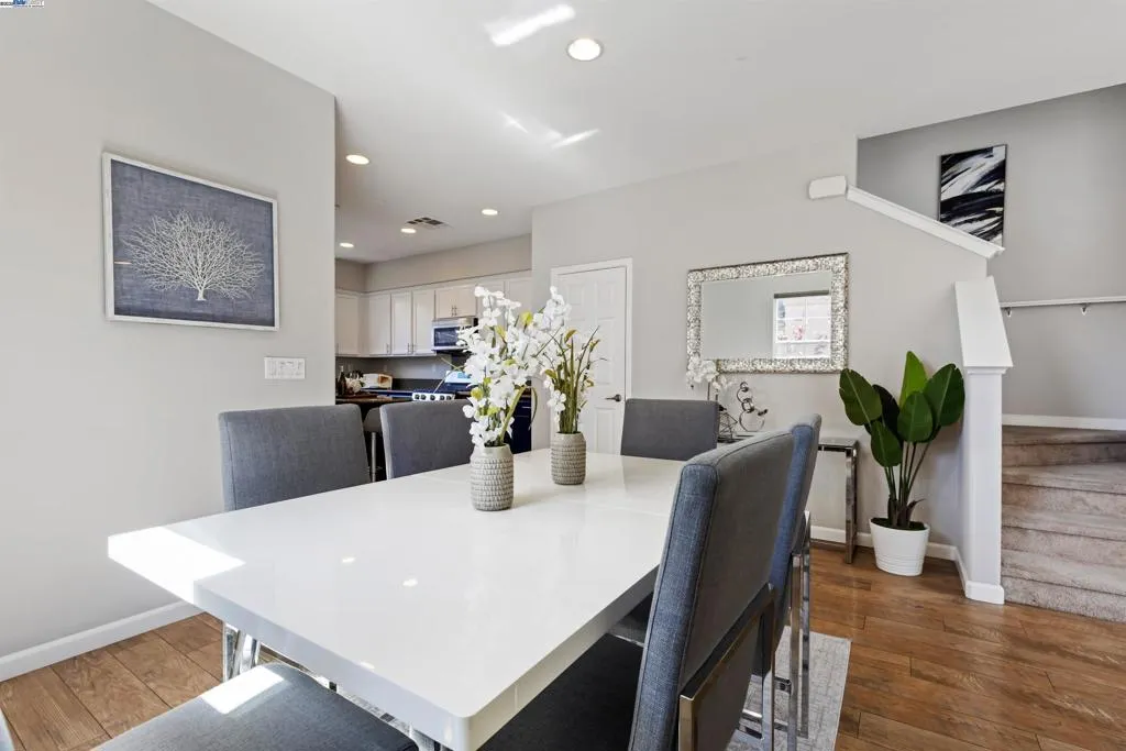 34192 Firenze Ter, Fremont, California 94555 home-pic-8