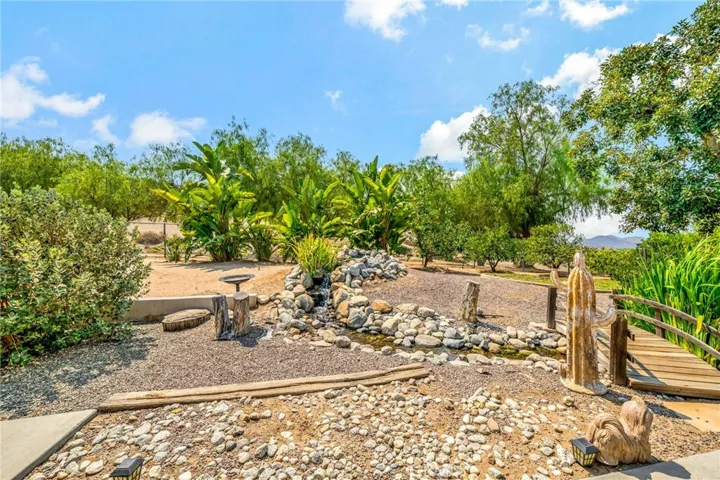 Front landscaping
