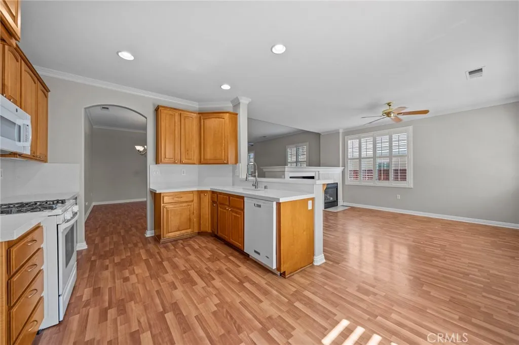 39463 Napa Creek Drive, Murrieta, California 92563 home-pic-12