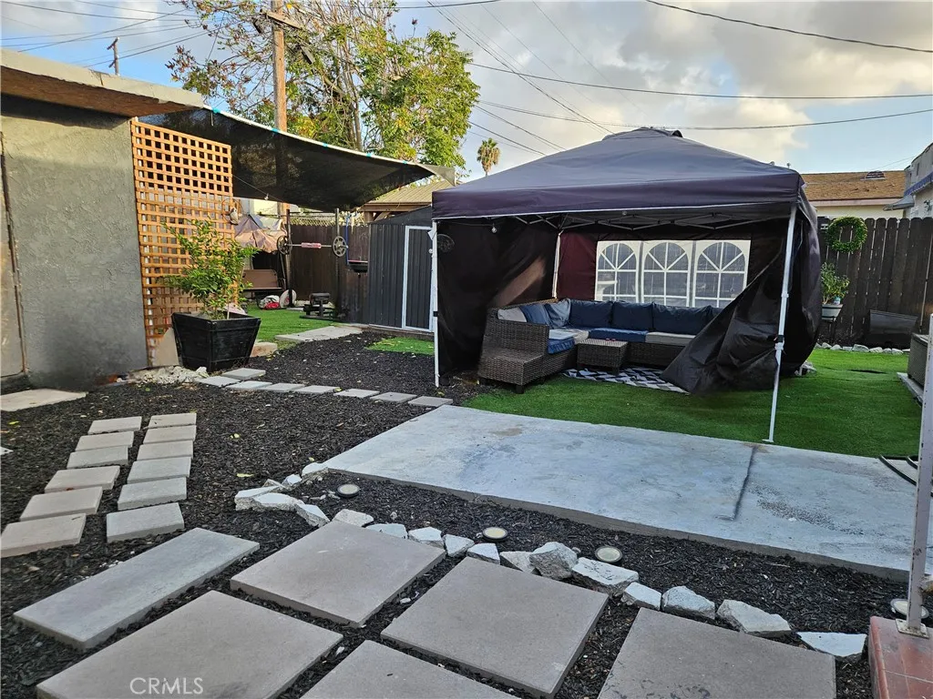 5820 Cimarron Street, Los Angeles, California 90047 home-pic-18