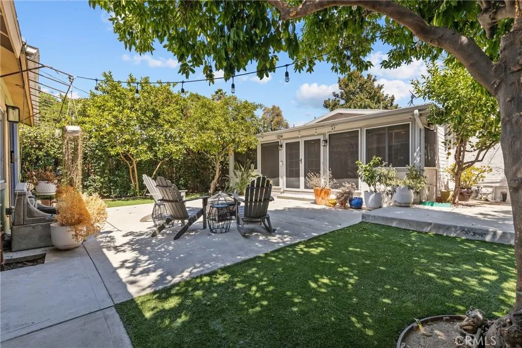 5835 Denny Avenue, North Hollywood, California 91601 home-pic-27