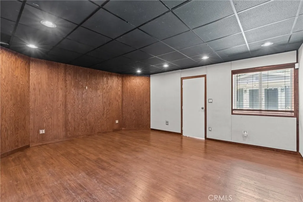 5835 Denny Avenue, North Hollywood, California 91601 home-pic-30