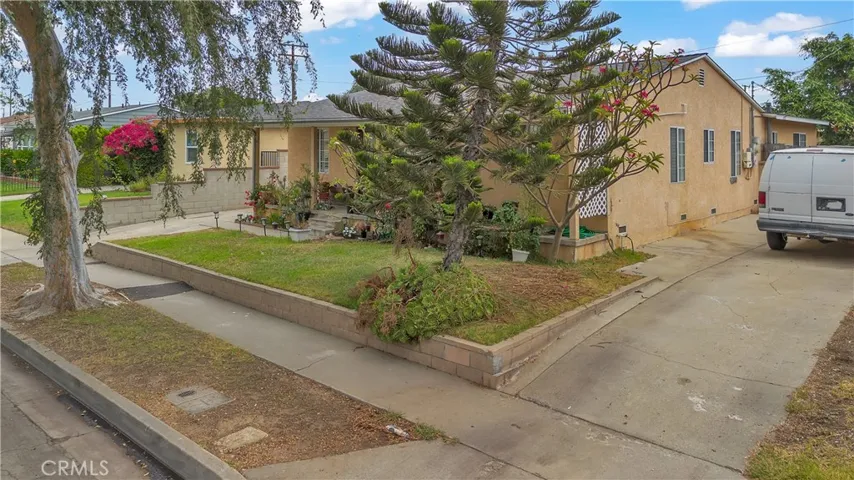 704 S Taylor Ave, Montebello, California 90640