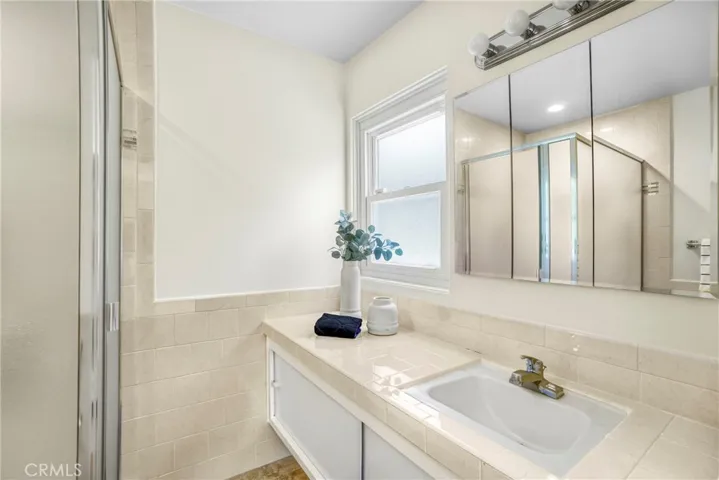 28231 Trailriders Drive, Rancho Palos Verdes, California 90275