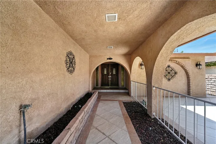FRONT ENTRY