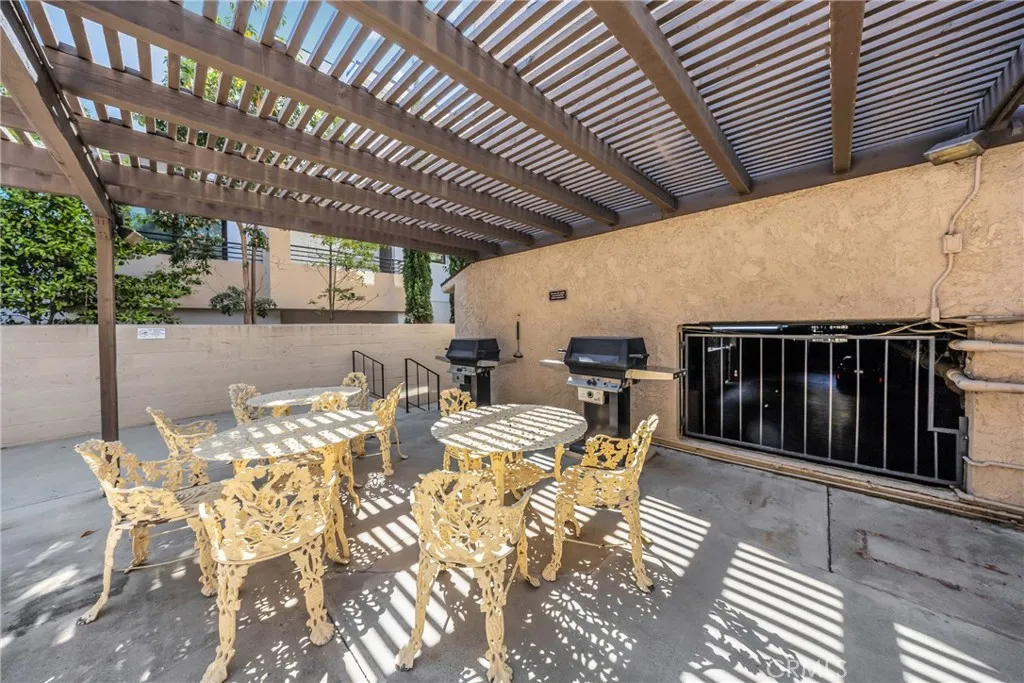2386 E Del Mar Boulevard 226, Pasadena, California 91107 home-pic-23