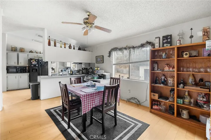 MH -Dining Area