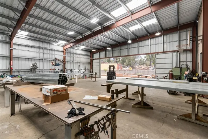 Commercial Unit