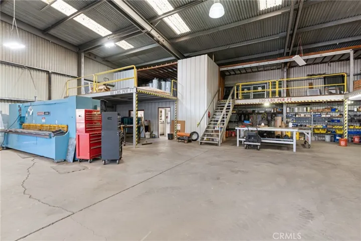 Commercial Unit