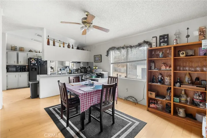 MH -Dining Area