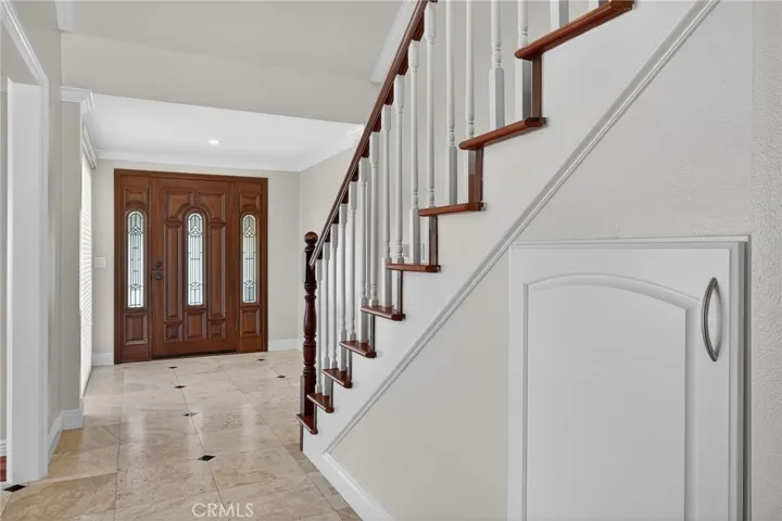 Custom stairway