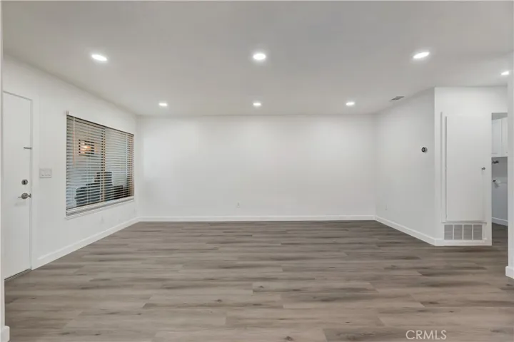 6672 Sun Drive B, Huntington Beach, California 92647