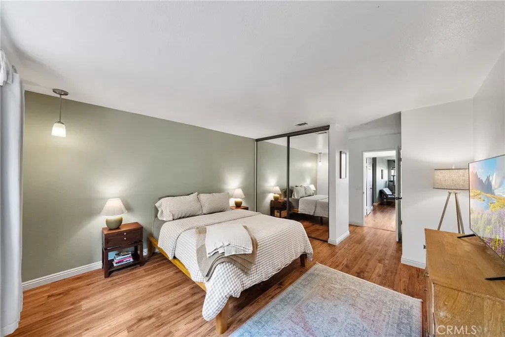 2172 Falcon Crest Drive, Riverside, California 92506 home-pic-17