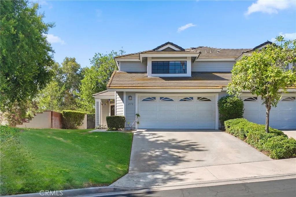 2172 Falcon Crest Drive, Riverside, California 92506 home-pic-0