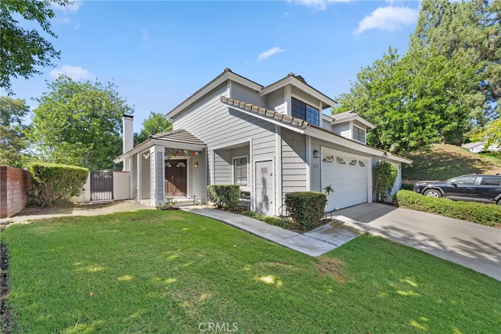 2172 Falcon Crest Drive, Riverside, California 92506 home-pic-1