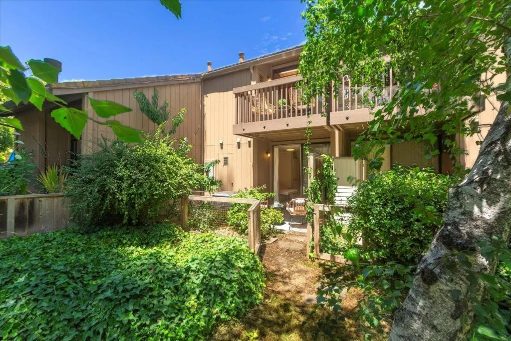 225 Horizon Avenue, Mountain View, California 94043 home-pic-30