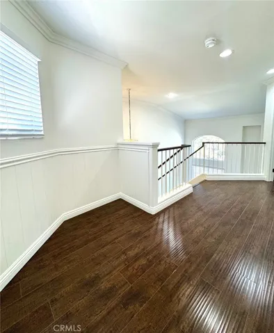 Upstairs foyer area - perfect for desk or computer niche