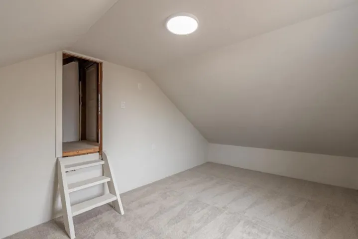 1222 Lincoln Avenue, Pacific Grove, California 93950