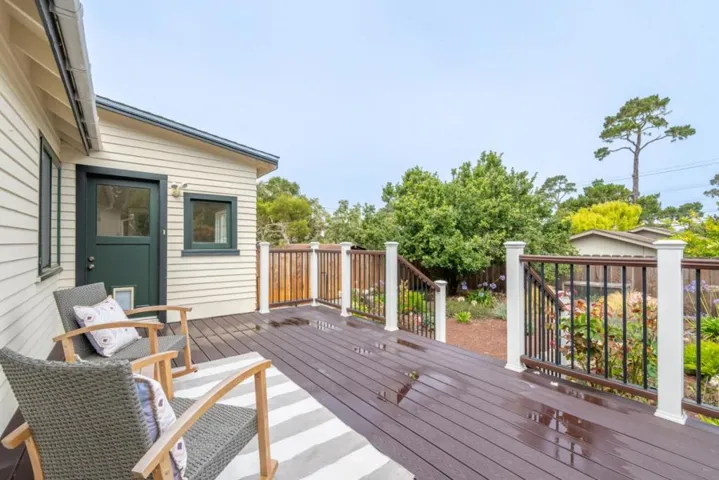 1222 Lincoln Avenue, Pacific Grove, California 93950