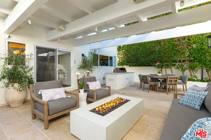 31658 Broad Beach Road, Malibu, California 90265