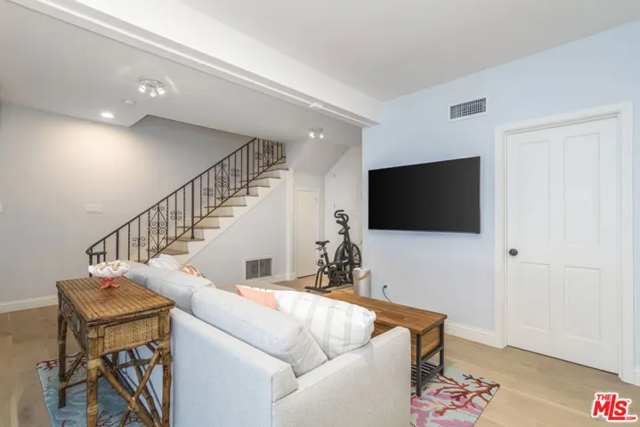 31658 Broad Beach Road, Malibu, California 90265