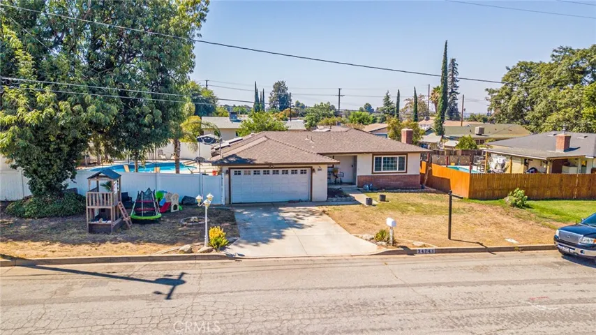 34741 Knarr Road, Yucaipa, California 92399