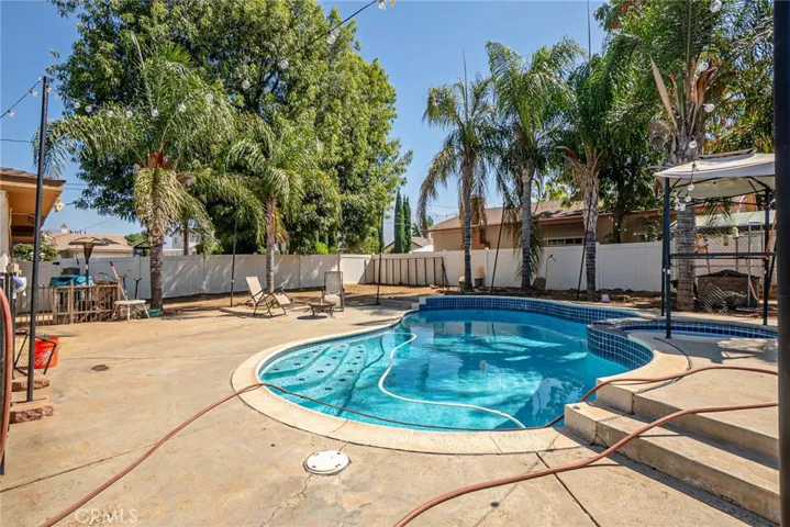 34741 Knarr Road, Yucaipa, California 92399