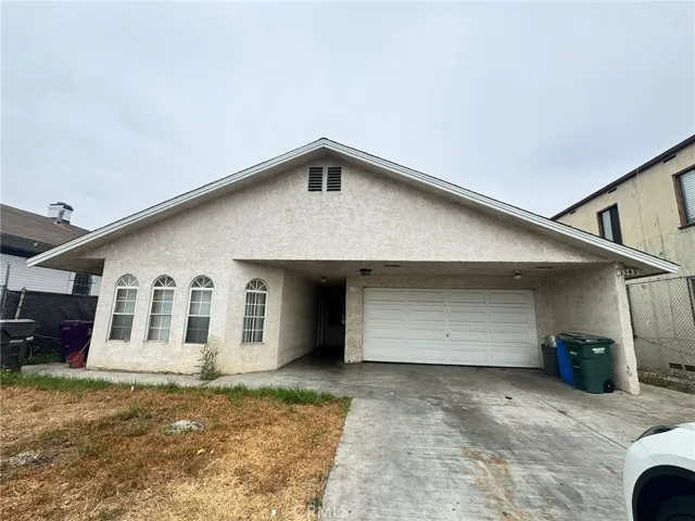 1337 Elm Avenue, Long Beach, California 90813