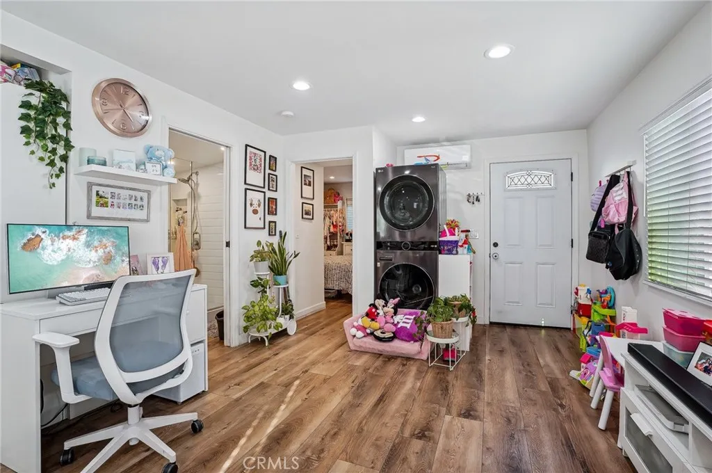 7251 Painter Avenue 7255, Whittier, California 90602 home-pic-34