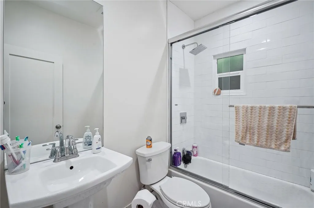 7251 Painter Avenue 7255, Whittier, California 90602 home-pic-43